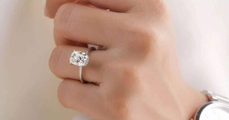 Why Custom Engagement Rings Are the Ultimate Symbol of Personalization