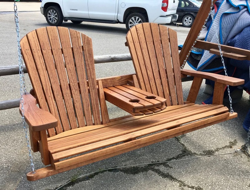 How to Care for Your Outdoor Wooden Swing Chair to Achieve Longevity